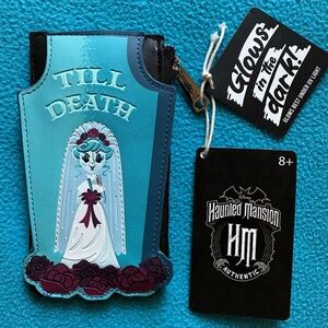 NEW Loungefly Haunted Mansion Constance Hatchaway Black Widow Bride Card Holder